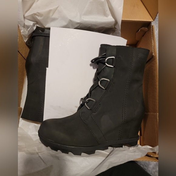 NEW In Box SOREL JOAN OF ARCTIC WEDGE II Women's Black Wedge Ankle Boots - Picture 12 of 12
